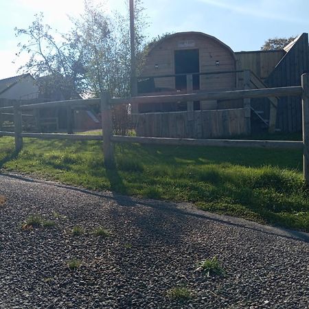 Cht'I Roulotte Ξενοδοχείο La Neuville-du-Bosc Εξωτερικό φωτογραφία